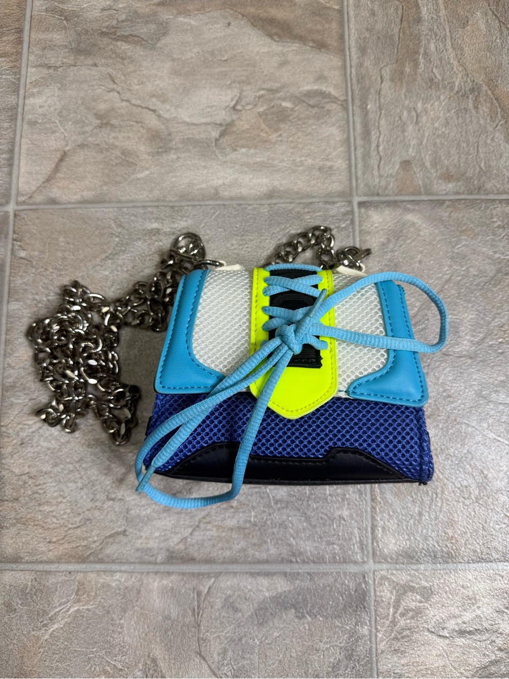 Steve Madden Sneaker Purse Women’s Size Small Blue NWOT